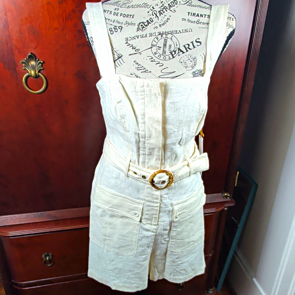 House of Harlow 1960 Beige Linen Rayon Belted Romper Pockets Sq 8 NWT